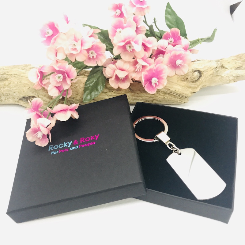 Personalised Rectangular Shape Keyring BEST MUM with PAW MARKS from the DOG or CAT